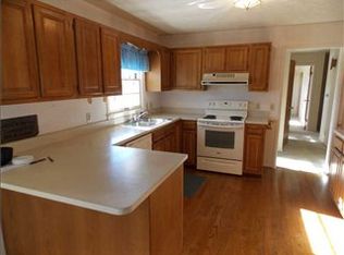 5225 E 68th St, Indianapolis, IN