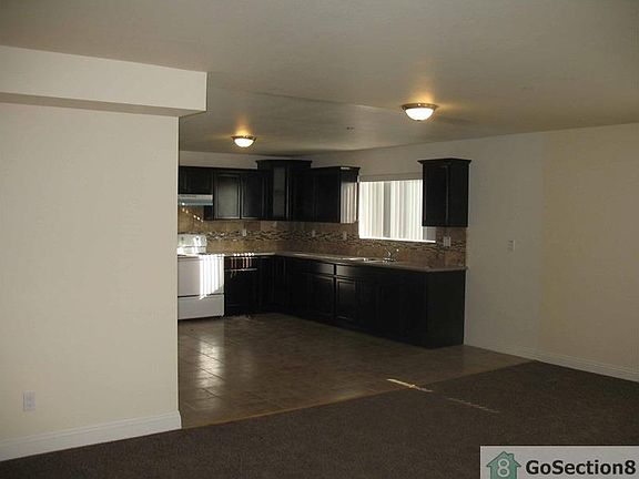 5th image of 4710 S Wilton Pl