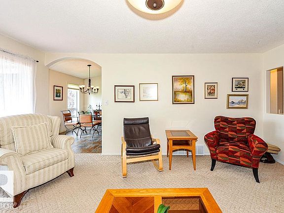 5th image of 4720 51st St