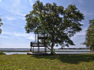 1413 Battalion Dr, Charleston, SC 29412