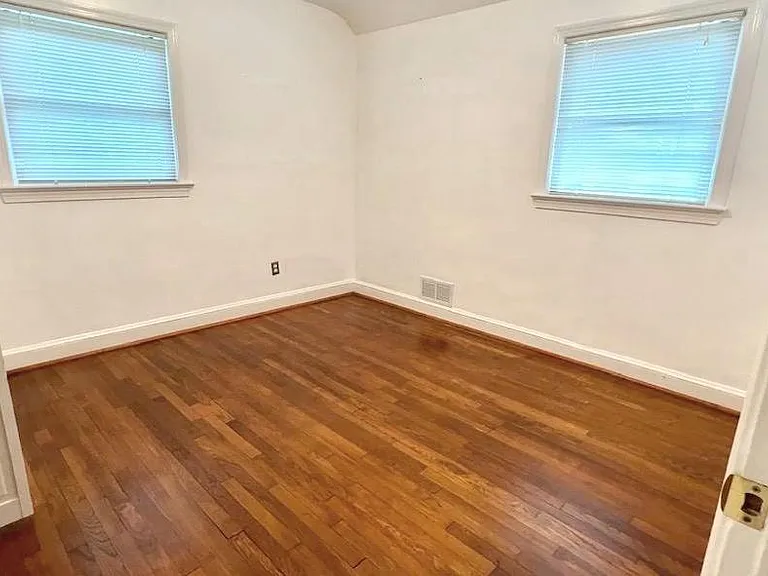 1806 Arcola Ave — Photo 17