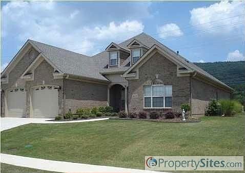 1st image of 16029 Shropshire Dr SE