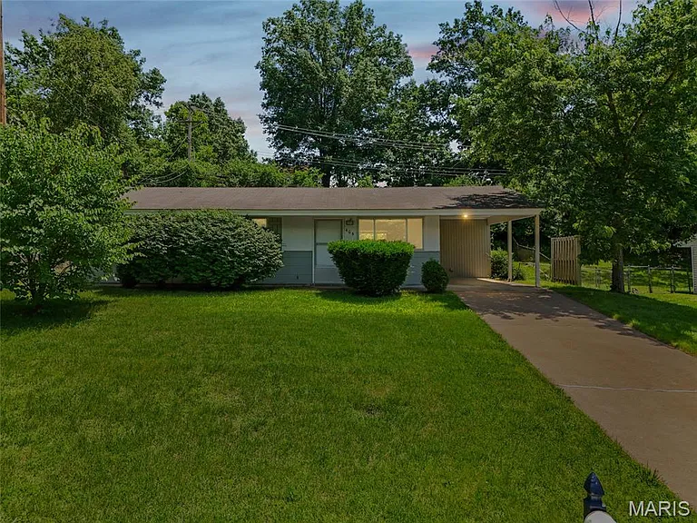 404 Spring Meadows Dr — Photo 39
