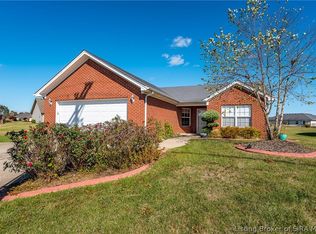 12106 Columbus Mann Rd, Sellersburg, IN 47172