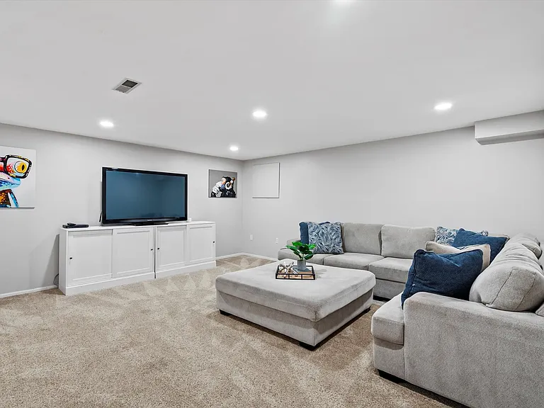 3043 W 109th Pl — Photo 23