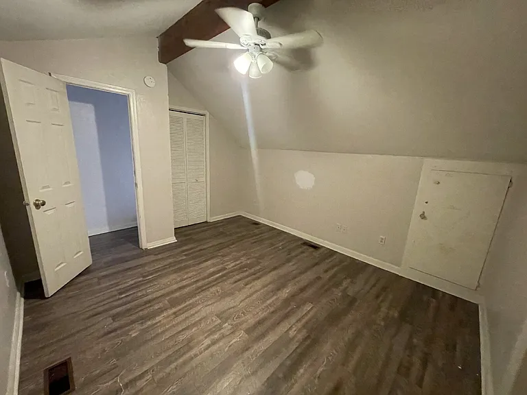 1213 Chee Ln — Photo 12