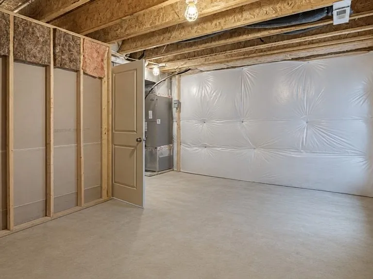 7754 Lovegrass Ter — Photo 14