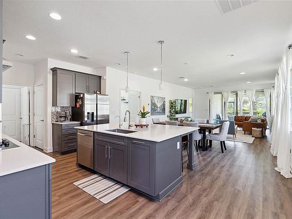 5th image of 3224 Oxbow Ct