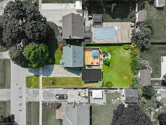 4th image of 43 Ghent St