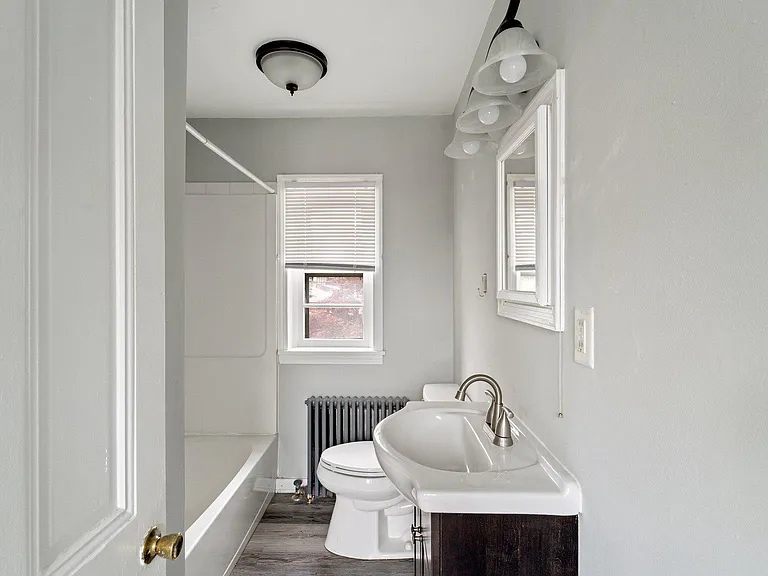 201 W Barnard St #3 — Photo 25