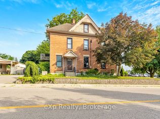22 Harvey St, Tillsonburg, ON N4G 3J6