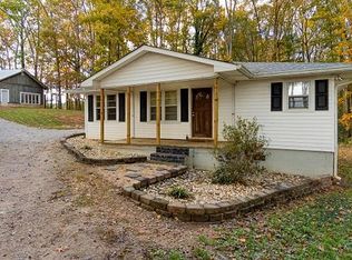 419 Maddox Rd, Carrollton, GA 30117