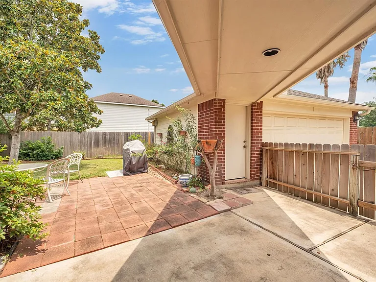 2711 Sica Hollow Ln — Photo 40