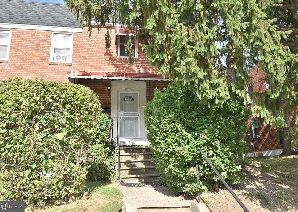 1st image of 4832 Greencrest Rd