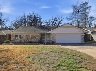 5604 NW 37th St, Warr Acres, OK 73122