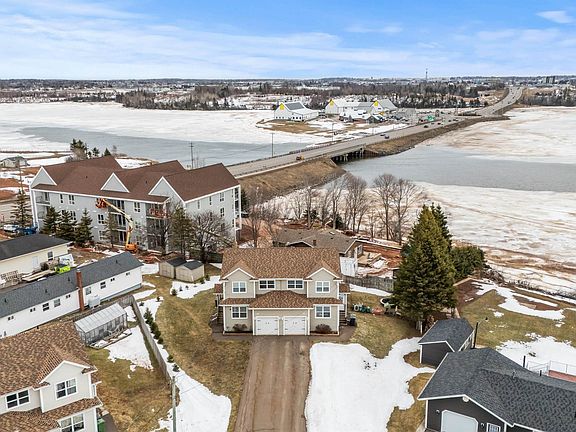 3rd image of 65 Mackinley Cres