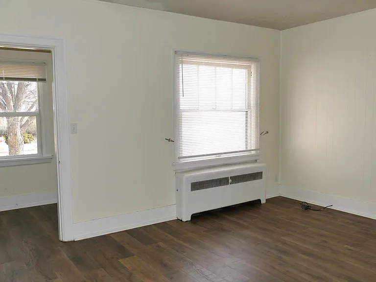 512 13th St N #1 — Photo 5