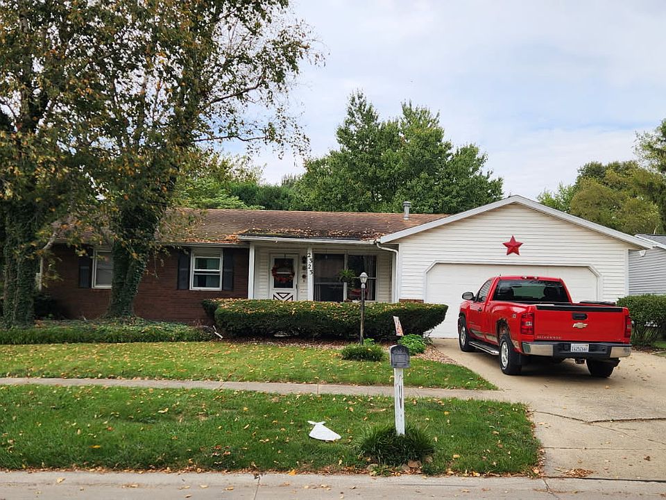 1st image of 2323 Winchester Dr