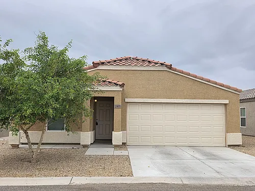 2405 Village Dr Photo 1