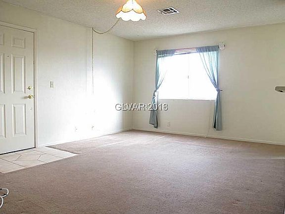 3rd image of 5061 Pioneer Ave APT 203