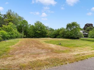 6861 E Nashway Dr, West Bloomfield, MI 48322