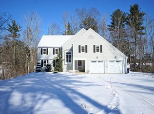 5 Chatburn Rd, Windham, NH 03087