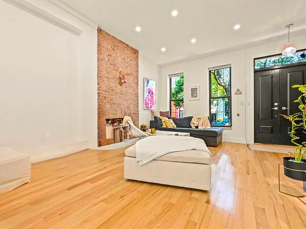 1118 Prospect Place image 4 of 18