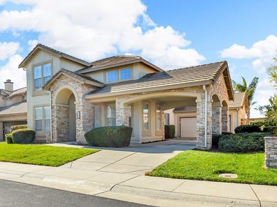 10140 Brenna Way, Elk Grove, CA, 95757