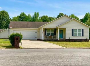 918 William Hall Dr, Paragould, AR 72450