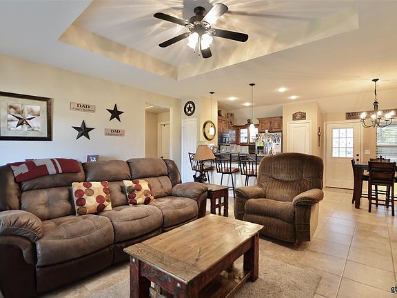 4th image of 311 Mission Crest Cir