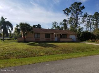 796 Starland St SE, Palm Bay, FL 32909
