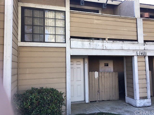 1st image of 740 N Turner Ave