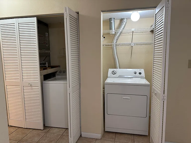83 SE 16th Ave #E102 — Photo 8