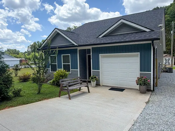 309 Henderson Rd, Chesnee, SC 29323