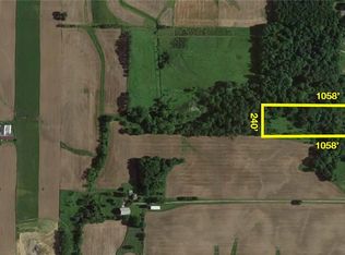 Fox Ave NE, Minerva, OH 44657