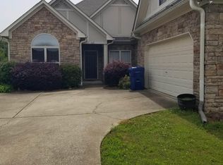 609 Deerwood Dr, Pell City, AL 35125