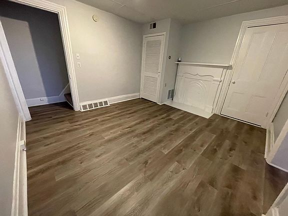 Living Room- New LVP/Fresh Paint