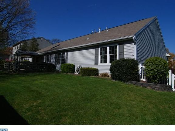 3rd image of 3 Slater Dr