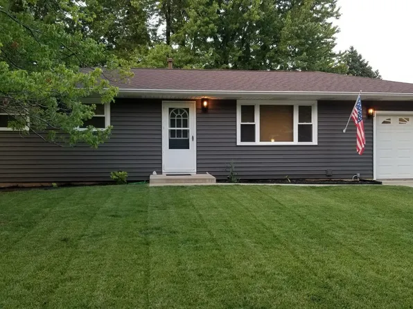 102 Francis Ct, East Peoria, IL 61611