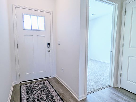 2nd image of 1194 Wood Lily Ln #1194
