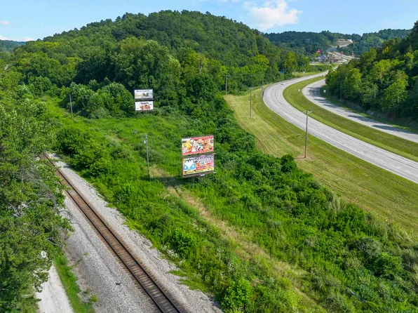 34 Emerald Ln, Louisa, KY 41230