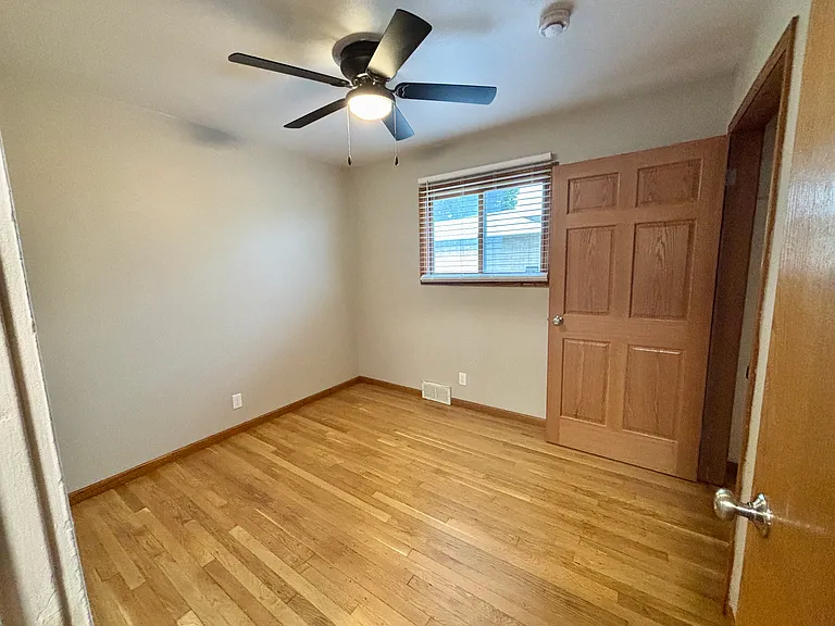 1025 W Fiedler Ln #5 — Photo 13