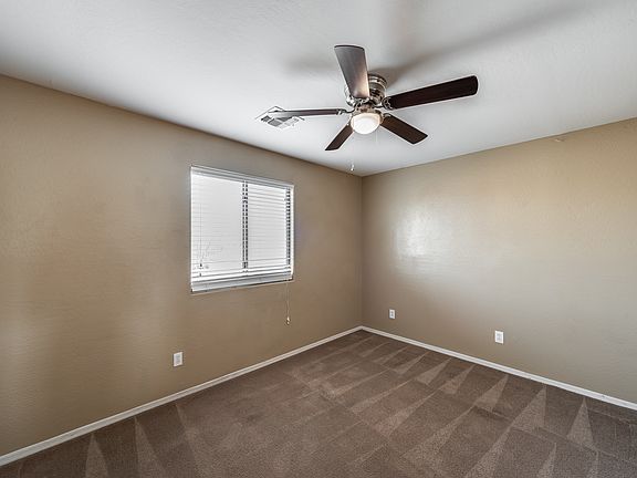 4th image of 2416 W Saint Catherine Ave