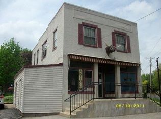 1331 1/2 Muscatine Ave, Iowa City, IA