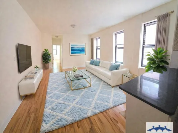 132-24 Maple Ave #307, Flushing, NY 11355