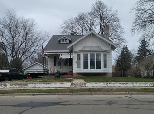 328 Abrams St, Green Bay, WI 54302