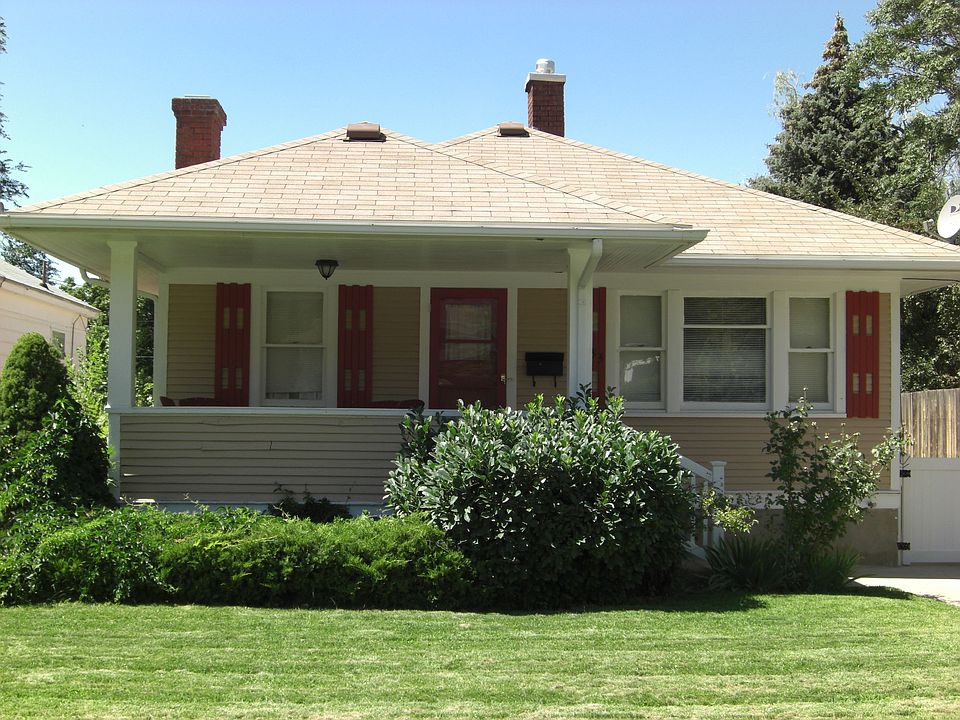 Beautiful sitting porch, and great curb appeal!
