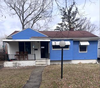 1710 Shamrock Ln, Flint, MI, 48504