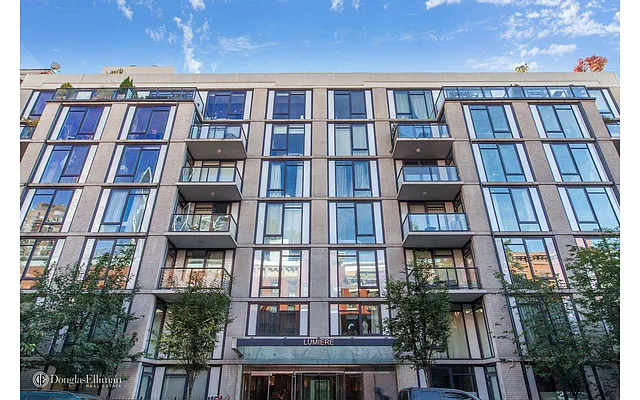 Rented by Douglas Elliman | media 15