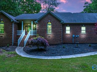 11220 Maggie Lou Dr, Tanner, AL 35671